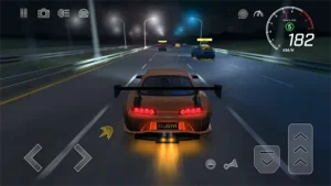 Traffic Racer Pro مهكرة 2